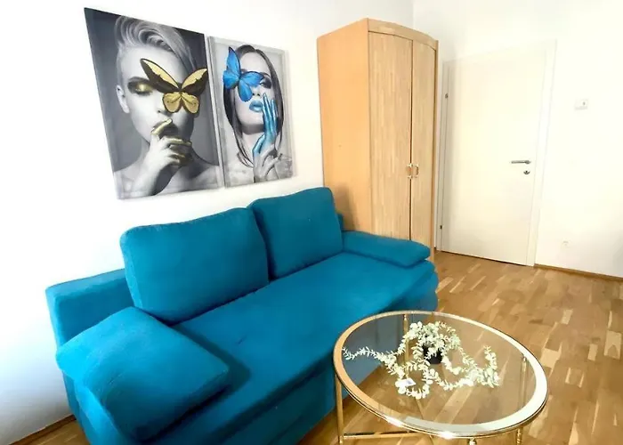 Deluxe In Josefstaedter Strasse Area Διαμέρισμα *